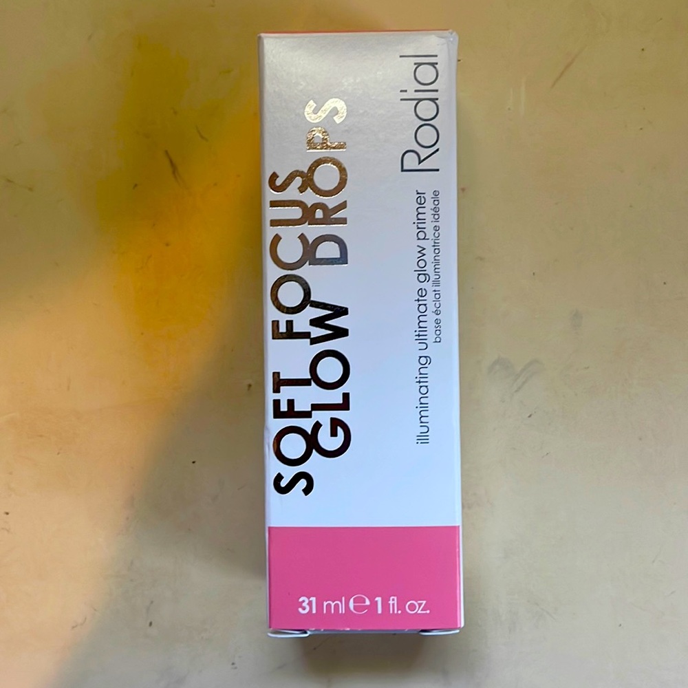 Rodial Soft Focus Glow Drops